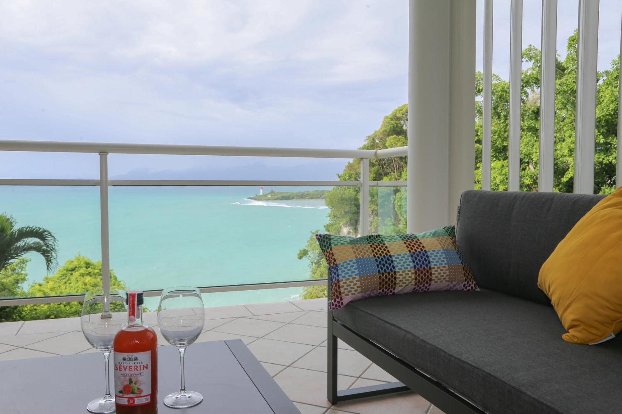 La Vue Du Phare - Appartement Neuf Avec Vue Imprenable Et Acces Crique Le Gosier  Luaran gambar